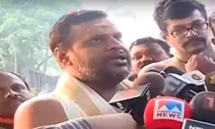 Sabarimala Priest-kerala news