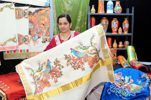 മ്യൂറല്‍ ചിത്രങ്ങളുടെ പ്രിയതോഴി