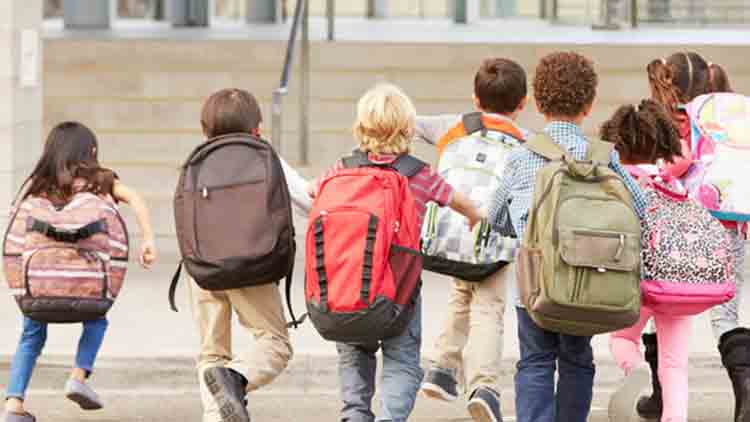 ര​ക്ഷി​താ​ക്ക​ളേ, കാ​ത്തി​രി​പ്പ്​ വേ​ണ്ട