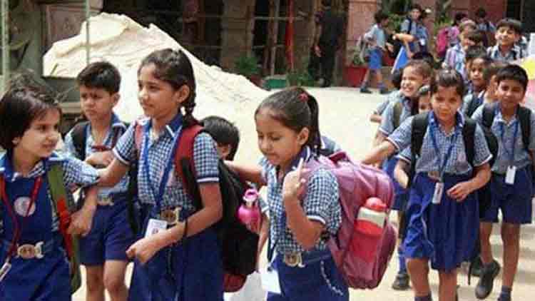 ഖാദർ കമ്മിറ്റി റിപ്പോർട്ടിന് ഹൈകോടതി സ്റ്റേ