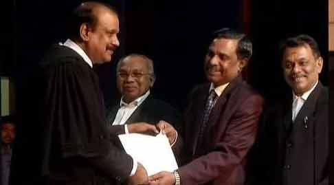 സെൻകുമാർ  ഇനി അഭിഭാഷകൻ