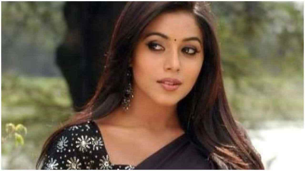 Shamna-kasim.jpg