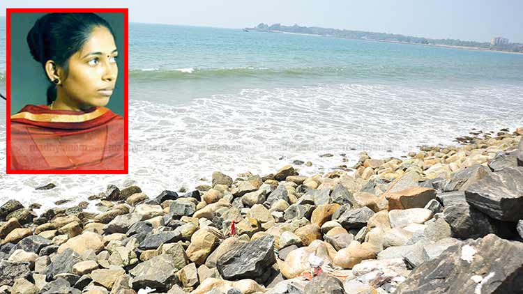 ദു​രൂ​ഹ​ത​യ​ഴി​ഞ്ഞ​ത്​ ഒ​റ്റ​ദി​വ​സ​ത്തി​നു​ള്ളി​ൽ;  സം​ശ​യം ആ​ദ്യം പ്ര​ണ​വി​ലേ​ക്ക്​