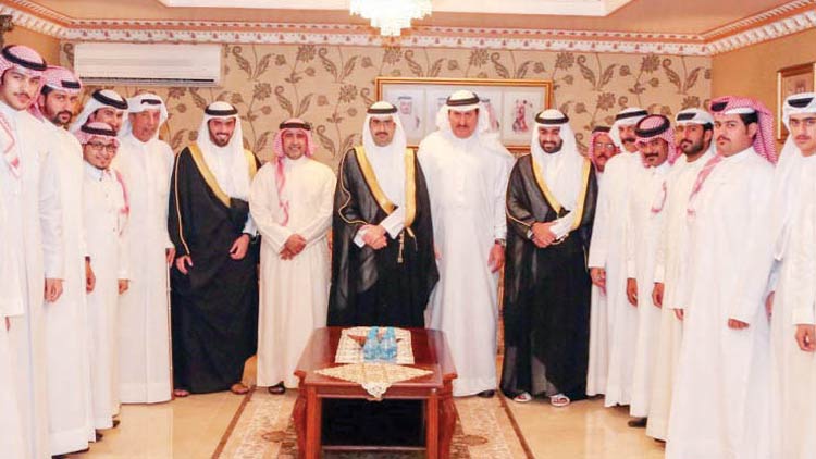 സാമൂഹിക ബന്ധം ശക്തമാക്കുന്നതിൽ റമദാൻ മജ്​ലിസുകൾക്ക്​ മുഖ്യപങ്ക്​-സതേൺ ഗവർണ്ണർ