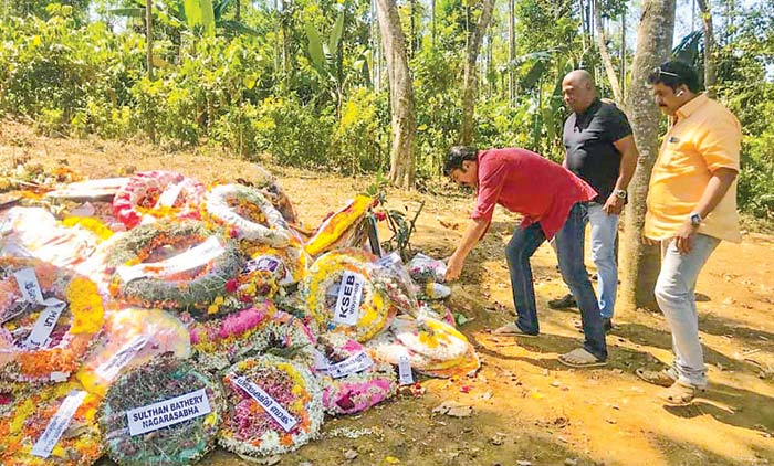 വസന്തകുമാറിെൻറ കുടുംബത്തെ ആശ്വസിപ്പിക്കാൻ മമ്മൂട്ടിയെത്തി