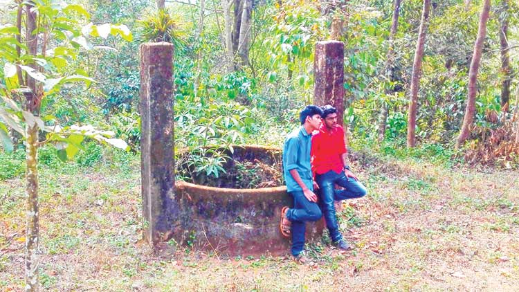 ടാ​ങ്കും പൈ​പ്പു​മു​ണ്ട്;  കു​ടി​വെ​ള്ളം മാ​ത്ര​മി​ല്ല