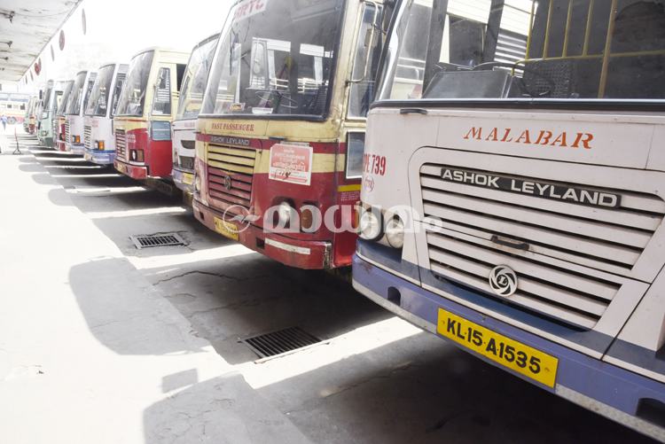 കെ.എസ്.ആര്‍.ടി.സി: ശമ്പളത്തിന് നെട്ടോട്ടം, സര്‍വിസ് റദ്ദാക്കല്‍ വ്യാപകം