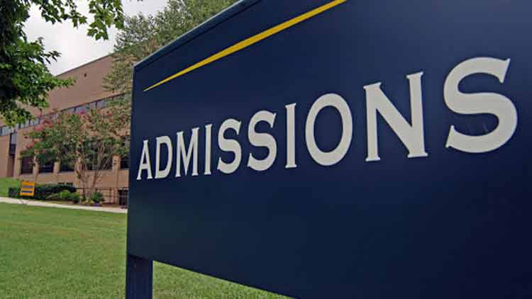 ഉന്നത വിദ്യാഭ്യാസ കോഴ്​സുകളിലേക്കുള്ള പ്രവേശനം നീട്ടിയേക്കും