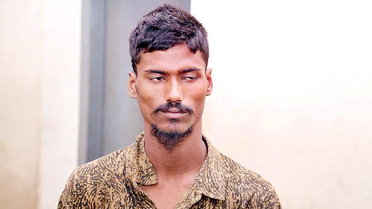 Umar-271119.jpg Umar-271119.jpg