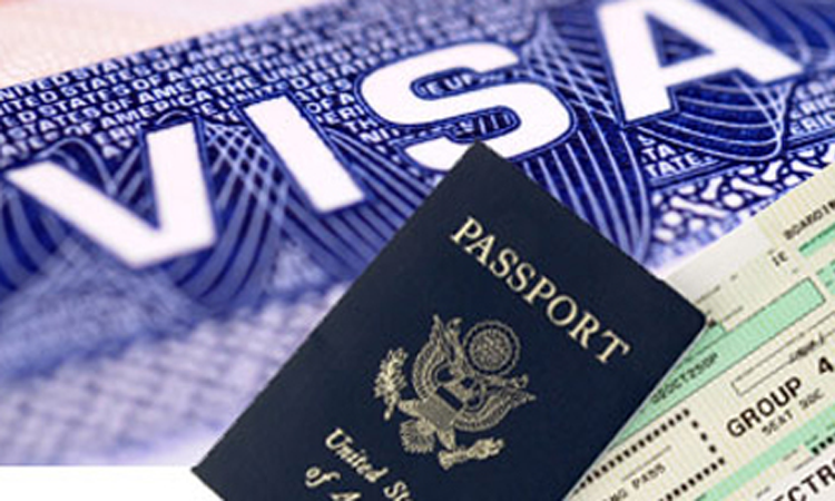 പത്ത്​ മിനിറ്റിനകം യു.എ.ഇ വിസ