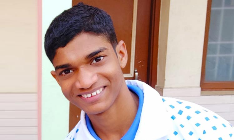 മ​ല​യാ​ളി​ക്ക​ര​ു​ത്തി​ന്​ നാ​ല്​ മെ​ഡ​ൽ കൂ​ടി;  വി​ശാ​ന്തി​ന്​ സ്വ​ർ​ണം