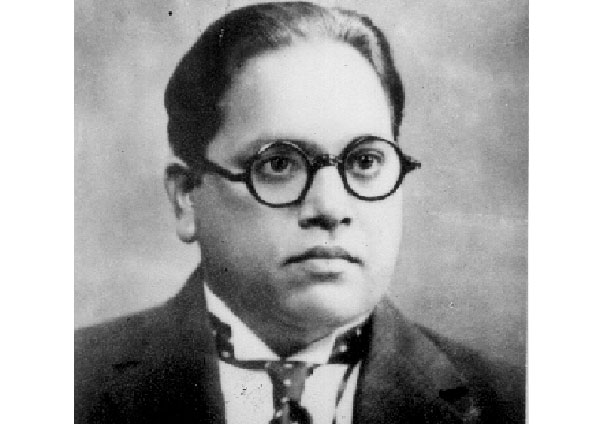 ഗുജറാത്തില്‍ അംബേദ്കറെക്കുറിച്ച പാഠപുസ്തകം പിന്‍വലിച്ചു