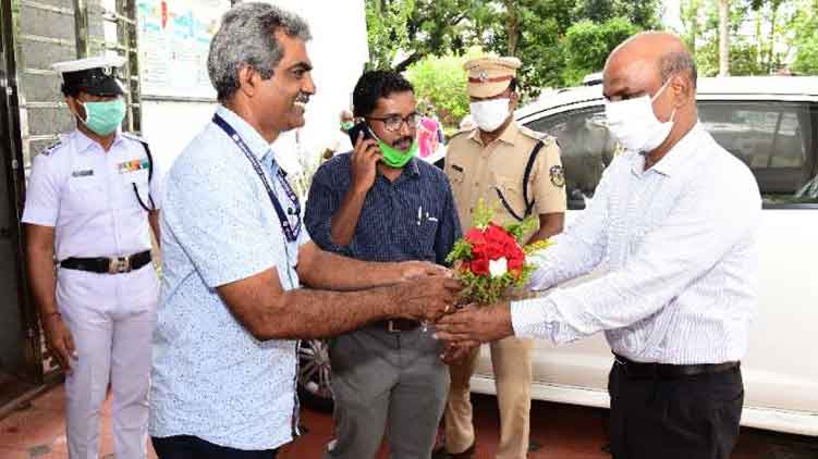 ആലപ്പുഴ ജില്ല കലക്ടറായി എ. അലക്‌സാണ്ടര്‍ ചുമതലയേറ്റു