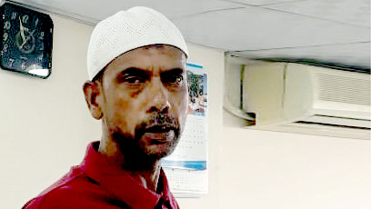 ‘2000ത്തി​ലെ അ​ബ്​​ദു​ക്ക’ ഇ​നി നാ​ട്ടി​ലേ​ക്ക്​