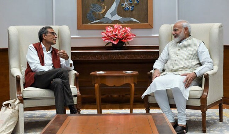 അഭിജിത്ത്​ ബാനർജി മോദിയുമായി കൂടിക്കാഴ്​ച നടത്തി; ഇന്ത്യക്ക്​ അഭിമാനമെന്ന്​ മോദി