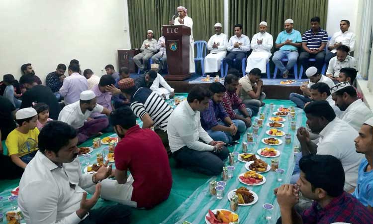 അ​ബു​ദാ​ബി പ​ര​പ്പ മേ​ഖ​ല കെ.​എം.​സി.​സി ഇ​ഫ്​​താ​ർ