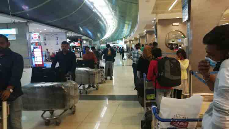 അബുദബിയിൽ നിന്ന്​ ഡൽഹിയിലൂടെ​ കൊച്ചി വഴി കോഴിക്കോ​േട്ടക്ക്​