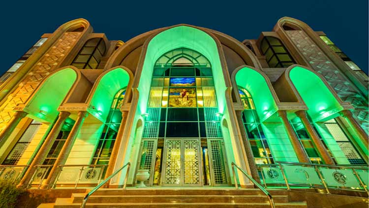 അ​ന്താ​രാ​ഷ്​​ട്ര സ​മാ​ധാ​ന ദി​നാ​ഘോ​ഷം:ഹ​രി​ത​നി​റ​ത്തി​ൽ പ്ര​കാ​ശി​ച്ച് ആ​രാ​ധ​നാ​ല​യ​ങ്ങ​ൾ