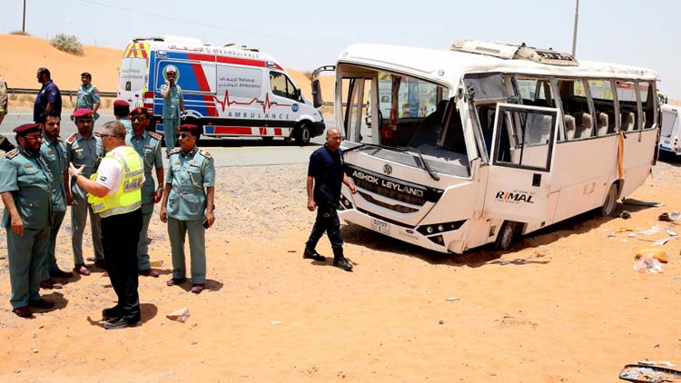 റാ​സ​ല്‍ഖൈ​മ​യി​ല്‍ ബ​സപ​ക​ടം: ര​ണ്ട് ഏ​ഷ്യ​ന്‍ തൊ​ഴി​ലാ​ളി​ക​ള്‍ മ​രി​ച്ചു; 31 പേ​ര്‍ക്ക് പ​രി​ക്ക്