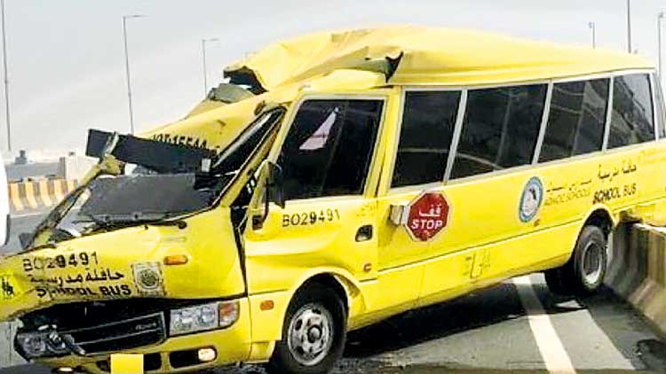 ര​ണ്ട്​ സ്​​കൂ​ൾ ബ​സു​ക​ൾ അ​പ​ക​ട​ത്തി​ൽ പെ​ട്ടു; ഒ​മ്പ​ത്​ വി​ദ്യാ​ർ​ഥി​ക​ൾ​ക്ക്​ പ​രി​ക്ക്​