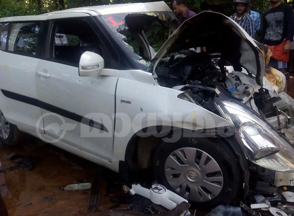 കോഴിക്കോട്ട് വാഹനാപകടം: മൂന്ന് കര്‍ണാടക സ്വദേശികള്‍ മരിച്ചു