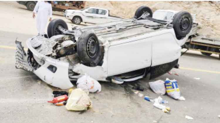 റോ​ഡ​പ​ക​ട​ത്തി​ൽ ഏ​ഴ​​ു​പേ​ർ​ക്ക്​ പ​രി​ക്ക്​