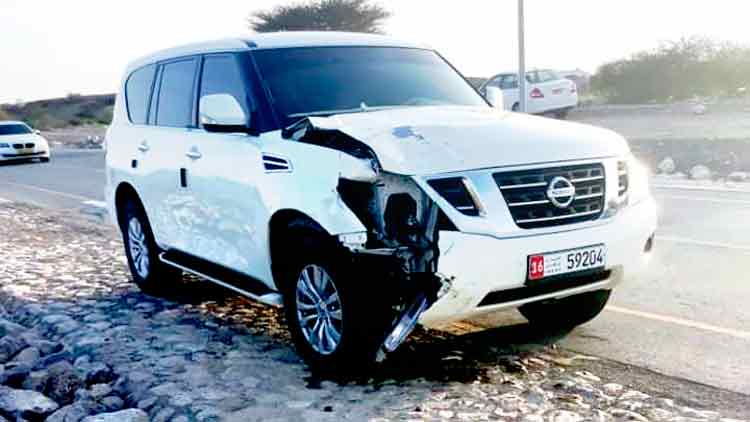 ആദമിൽ വാഹനാപകടം;  നാലു വിദേശികൾ മരിച്ചു