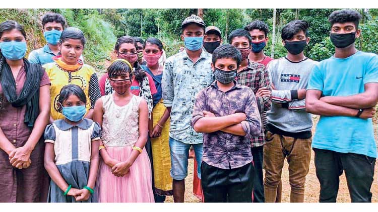 കുറുക്കൻകുണ്ടിൽ 24 കുട്ടികളുടെ ഓൺലൈൻ പഠനം ഇരുളടഞ്ഞു തന്നെ