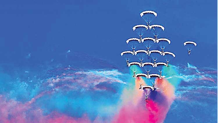 കുവൈത്ത്​ എയർഷോ ആരംഭിച്ചു