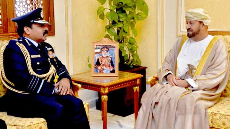 ഇന്ത്യൻ വ്യോമസേന മേധാവി ഒമാനിൽ