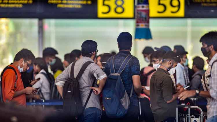 മ​ട​ങ്ങി​യെ​ത്തു​ന്ന​വ​രു​ടെ ക്വാ​റ​ൻ​റീ​ൻ; 500 പേ​ർക്ക്​ പ​ത്തം​ഗ ആ​രോ​ഗ്യ​സം​ഘം