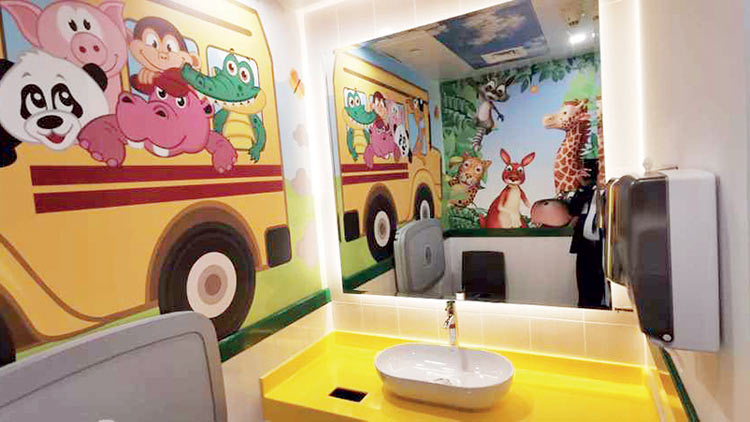 കുട്ടികളുമായി അബൂദബിയിൽ വരൂ;  വിമാനത്താവളം മുതൽ ഉല്ലസിക്കാം