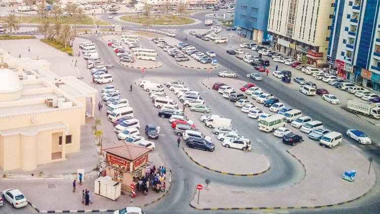 അ​ജ്മാ​ന്‍ പാതയോരത്ത്​ മൂ​ന്ന് മി​നി​റ്റ്​ പാ​ർ​ക്ക്​ ചെ​യ്യാം