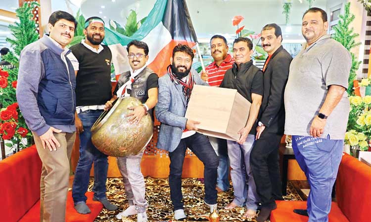 ന​ന്മ​നാ​ടി​ന്​ സ​മ​ർ​പ്പി​ച്ച സ്​​നേ​ഹ​സം​ഗീ​തം  ‘യാ ​ബി​ലാ​ദ​ൽ ഹു​ബ്ബ്​’