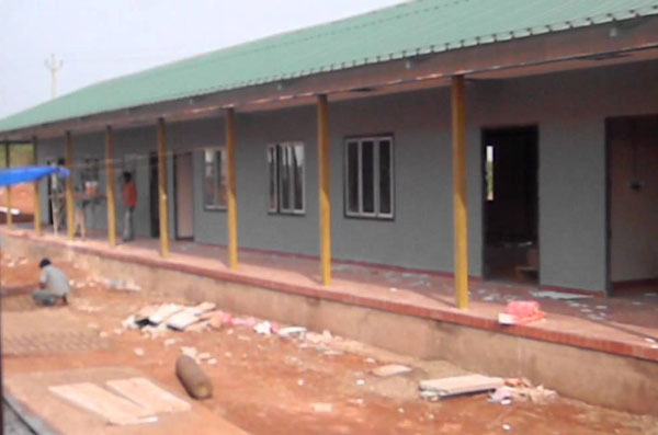 അലീഗഢ് മലപ്പുറം കാമ്പസിലെ നിര്‍മാണ പ്രവര്‍ത്തനങ്ങള്‍ നിര്‍ത്തി വെക്കാന്‍ നിര്‍ദേശം