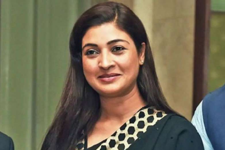 മോദിക്കും യോഗിക്കുമെതിരെ മോശം പരാമർശം; കോൺഗ്രസ്​ നേതാവ്​ അൽക ലാമ്പക്കെതിരെ കേസ്​