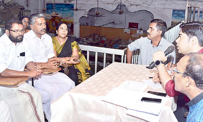 പ്രളയാനന്തര പുനര്‍നിര്‍മാണം  ഉടന്‍ പൂര്‍ത്തിയാക്കണം –കലക്ടര്‍