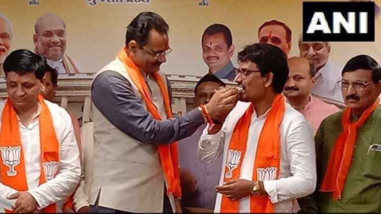 alpesh-thakor-joins-bjp-18-7-19.jpg