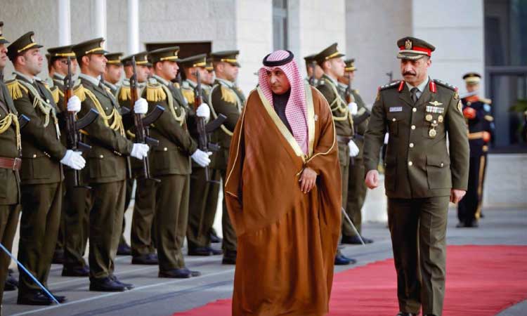 ഫ​ല​സ്​​തീ​നി​ലെ ആ​ദ്യ കു​വൈ​ത്ത്​ അം​ബാ​സ​ഡ​ർ ചു​മ​ത​ല​യേ​റ്റു