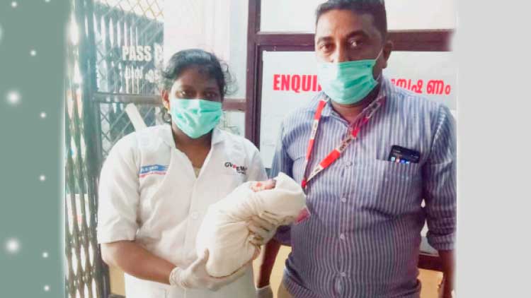 മാലാഖമാരെ പോലെ അവർ പറന്നെത്തി; യുവതിക്ക്​ ആംബുലൻസിൽ പ്രസവം