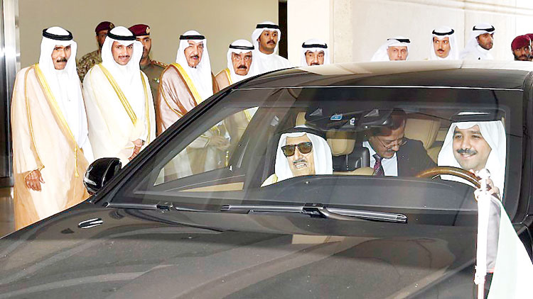 രാ​ജ്യം വ​ര​വേ​റ്റു; പ്രി​യ​ നാ​യ​ക​നെ