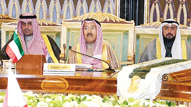 ക​ഴി​ഞ്ഞ​തെ​ല്ലാം മ​റ​ന്ന്​ മു​ന്നോ​ട്ടു​പോ​വാം –കു​വൈ​ത്ത്​ അ​മീ​ർ