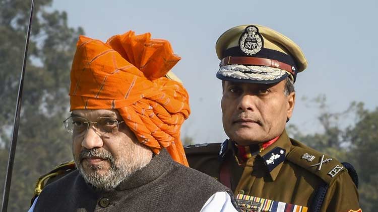 എന്തൊക്കെ പ്രകോപനമുണ്ടായാലും ശാന്തരായി തുടരൂ; ഡൽഹി പൊലീസിനോട് അമിത് ഷാ