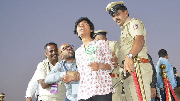 amulya-liyona-arrest amulya-liyona-arrest