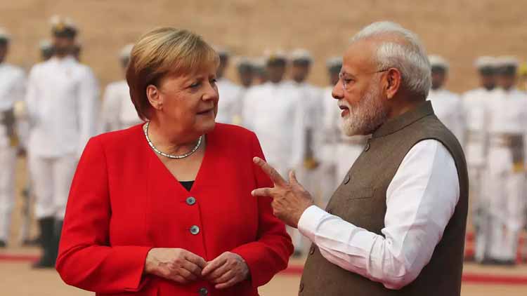 angela-merkal-and-modi-11119.jpg