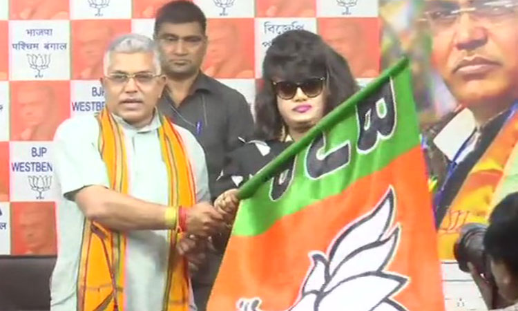 ബംഗ്ലാദേശ്​ നടി അഞ്​ജു ഘോഷ്​ ബി.ജെ.പിയിൽ ചേർന്നു