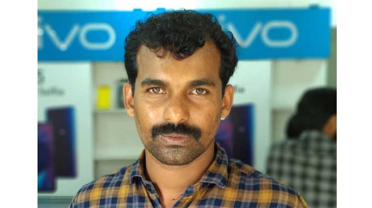 പൊലീസ് ചമഞ്ഞെത്തിയ സംഘം മണി ട്രാൻസ്ഫർ ഏജൻറി​െൻറ 7. 69 ലക്ഷം രൂപ അപഹരിച്ചു