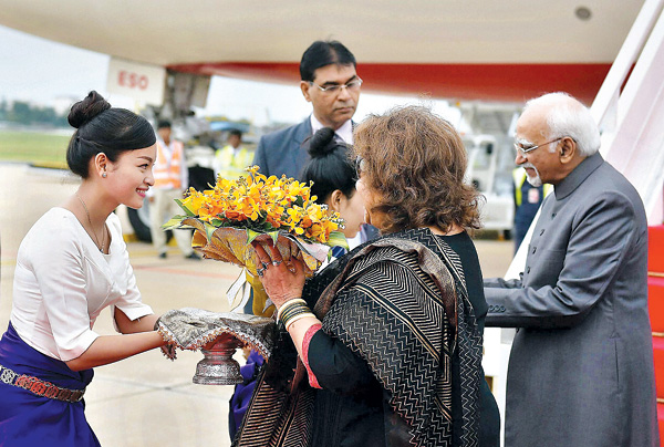 ഹാമിദ് അന്‍സാരി കംബോഡിയയില്‍