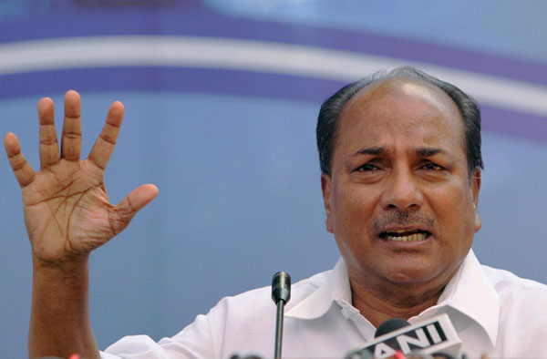 രാ​ഹു​ലി​ന്​ ആ​ക്ര​മ​ണ​ം: എ.​കെ. ആ​ൻ​റ​ണി അ​പ​ല​പി​ച്ചു