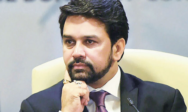 മൊബൈലിൽ വിഡിയോ പകർത്തി; ബി.ജെ.പി എം.പിക്ക്​ താക്കീത്​